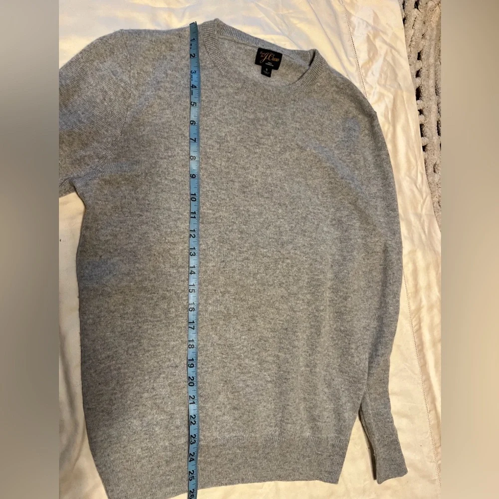 J. Crew Men's 100% Cashmere Crew Neck Pullover Gray Style BE895 Size Small